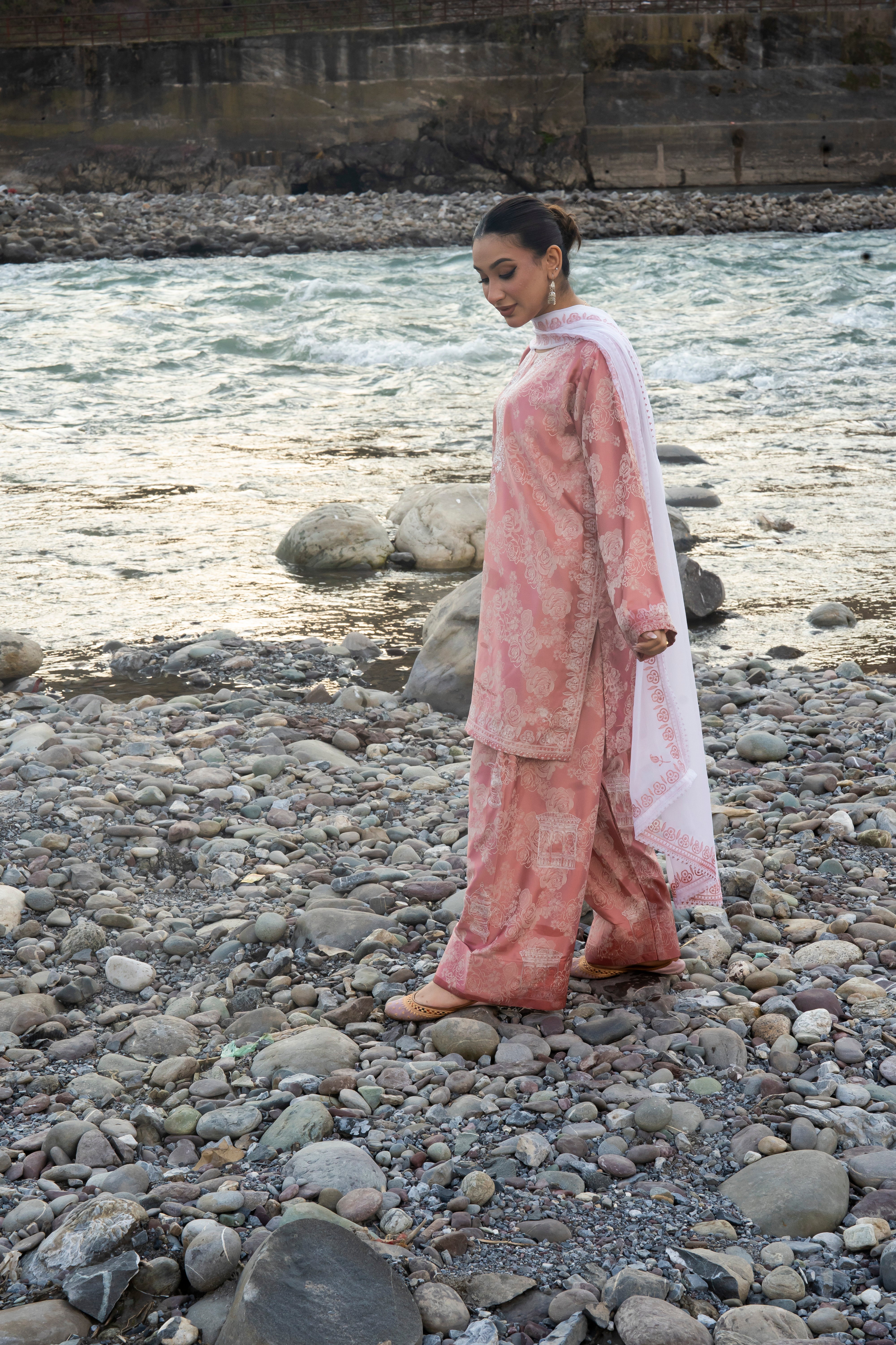 Tea Pink Shalwar and Qameez with White Dupatta - 3 Pc