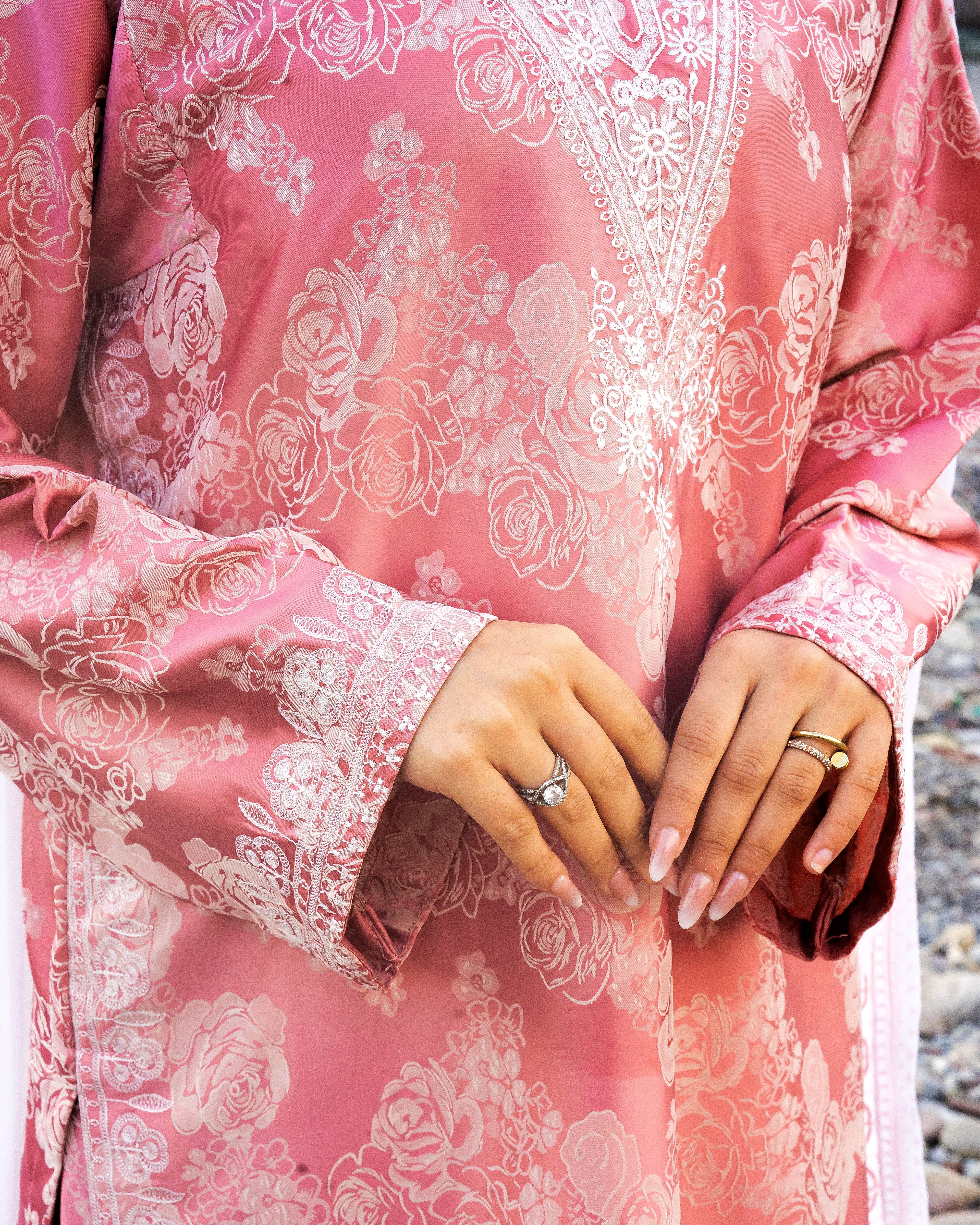 Tea Pink Shalwar and Qameez with White Dupatta - 3 Pc