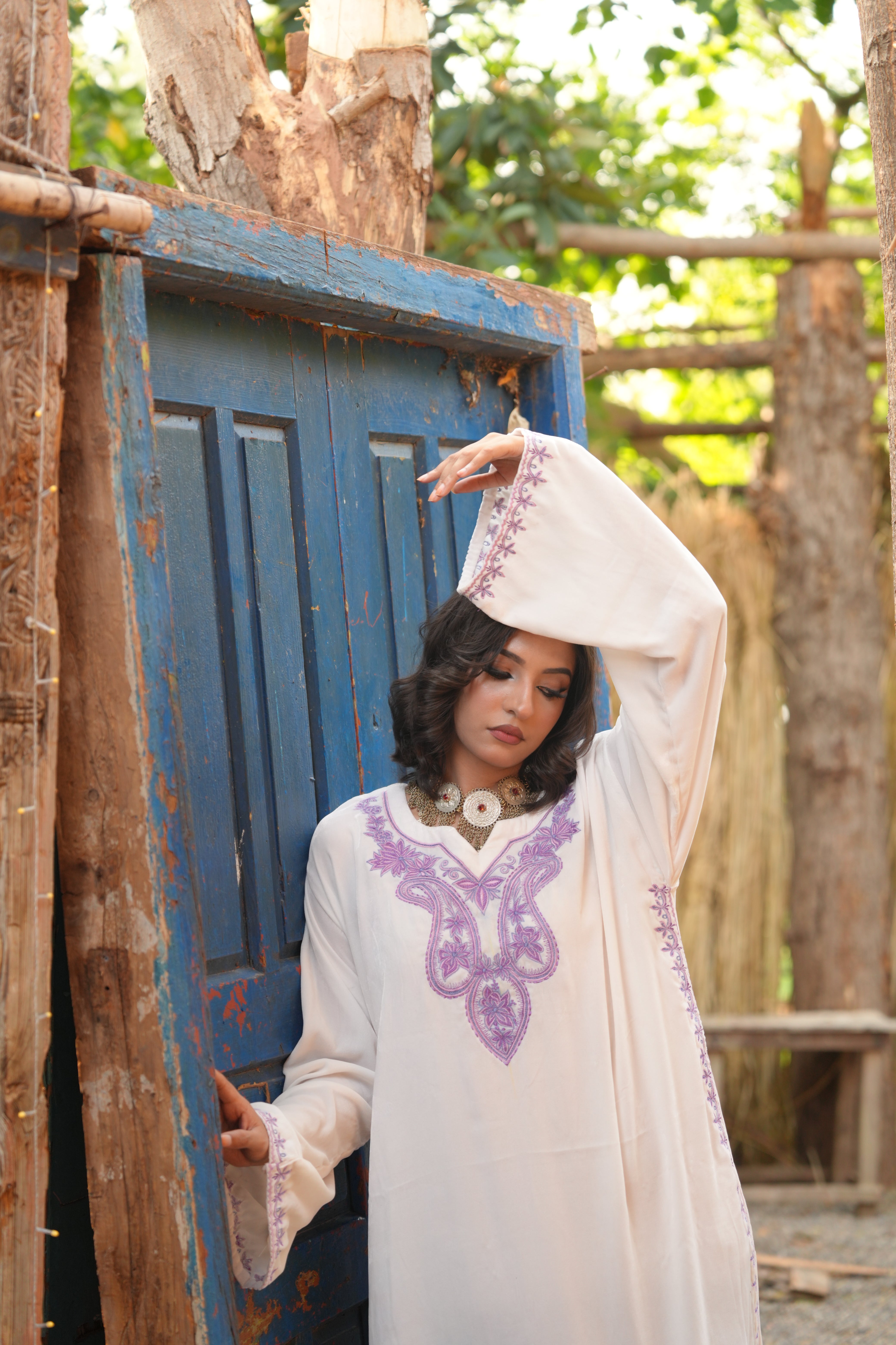 Velvet Serenity – White 1 Pc Embroidered Kaftan