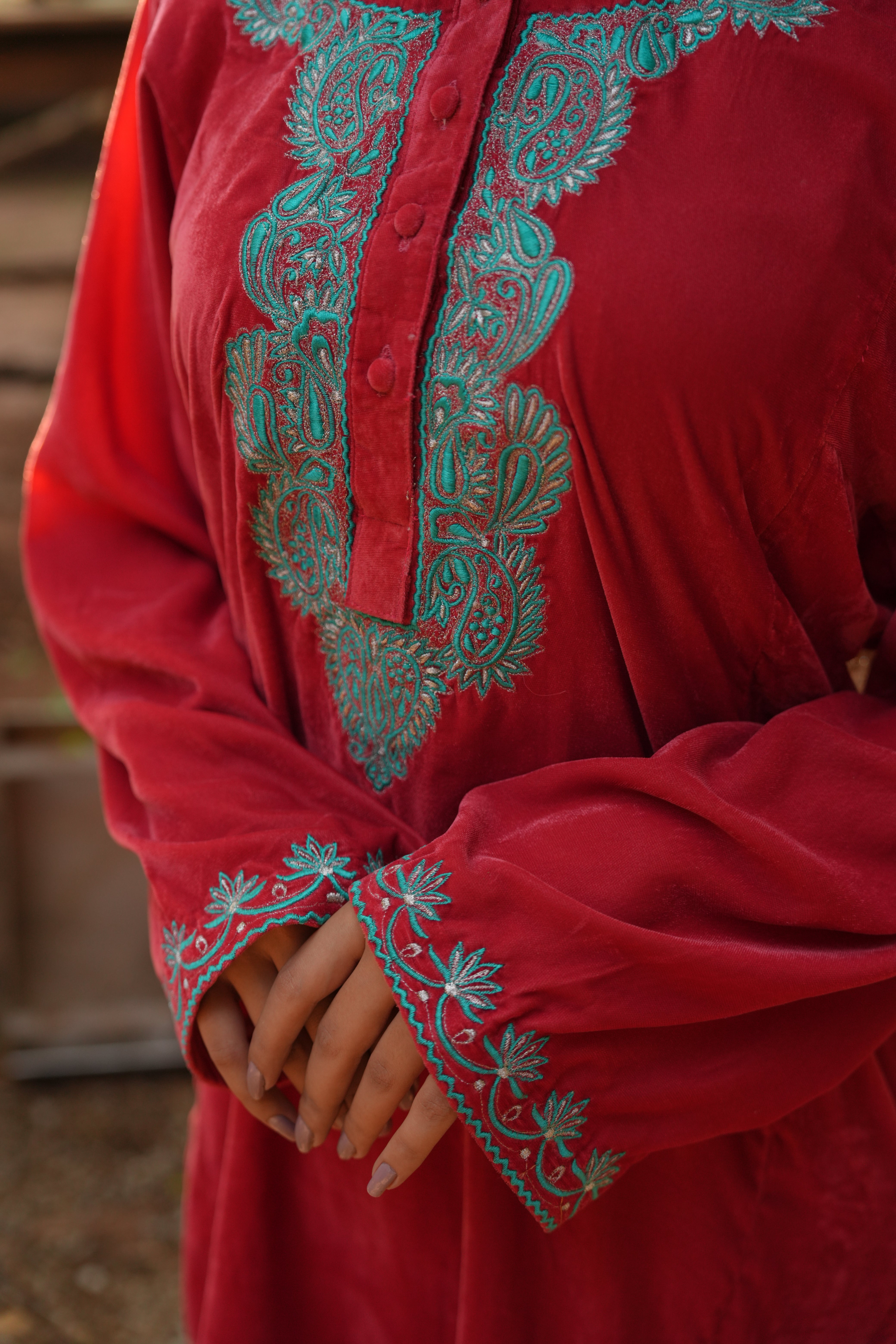 Georgia Peach Velvet Charm – 1 Pc Embroidered Kashmiri Phiran